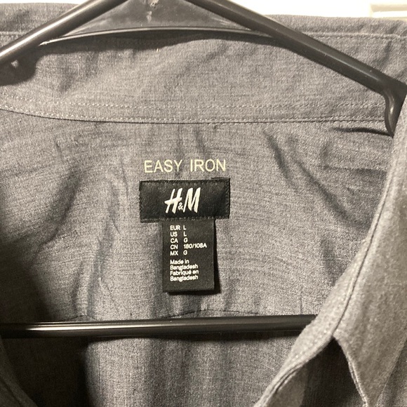 H&M Long Sleeve Gray Button-Up - Picture 2 of 5